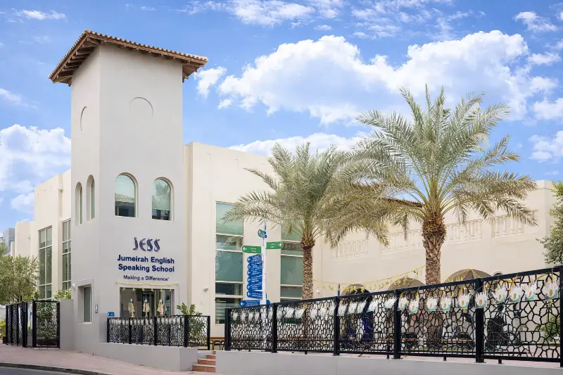 jumeirah english speaking school ranked by svarna